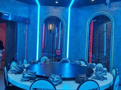 -世代星球·保龄球·镭战真人CS·团建(杨浦店)