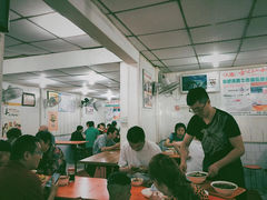 大堂-草桥清真牛肉锅贴扁食店