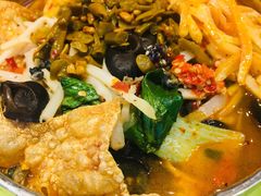 -红鼻子桂林米粉(金唐新光界店)