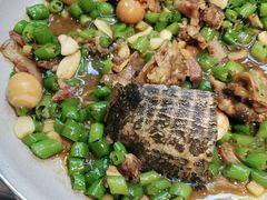 -有红鸡毛店·川菜(建设路店)