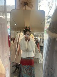 -一揽芳华汉服旗袍体验馆(拙政园店)