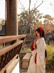 -一揽芳华汉服旗袍体验馆(拙政园店)