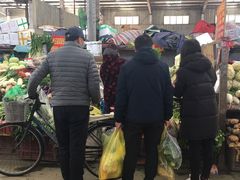 -七宝蔬菜农副产品综合交易市场-停车场