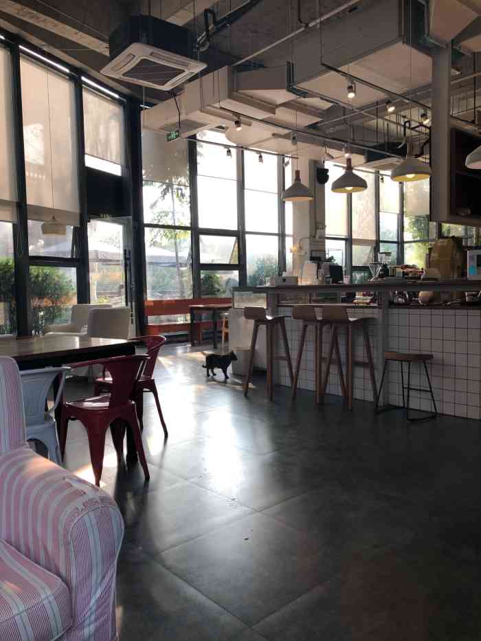 wagoncoffee瓦工咖啡园博园店