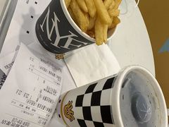 -纽约薯条(世豪广场店)