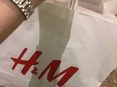 -H&M(华润万象城店)