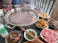 -储奇门鳝鱼火锅(总店)