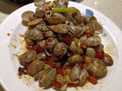 -休记光头香辣蟹干锅店(衣冠庙店)