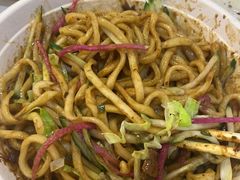 -黑八私房老北京炸酱面