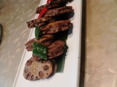 -匠心牛公馆·潮汕牛肉海鲜火锅(索菲特店)