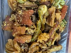 -二钢串叔麻辣烫(华龙大厦店)