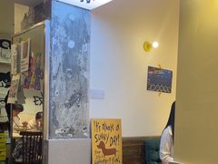 -粉八·云南米线·建水烧烤(常熟路店)