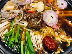 -百年石锅饭(阿里郎美食街店)