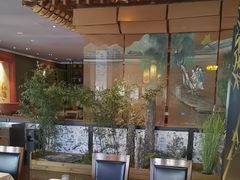 -八府香鸭·啫啫煲(华山路店)