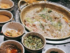 -顶顶汤火牛排火锅·经典铜锅涮肉