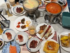 -金马门国际美食百汇(珞喻路店)