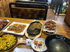 -老东镇啤酒屋海鲜加工·蒸汽海鲜·海鲜烧烤(台东店)