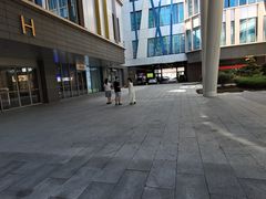 -宝山日月光中心