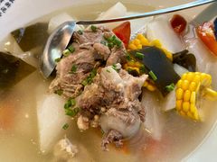 -有红鸡毛店·川菜(建设路店)