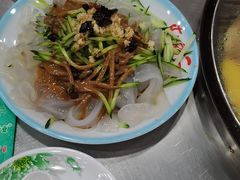-屯老二农家铁锅炖·行业领军者(梅江店)