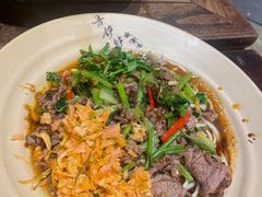 -方铲铲·成都板凳面(滨江银泰店)