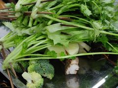 -灌县老妈砂锅串串香(万科红生活广场店)