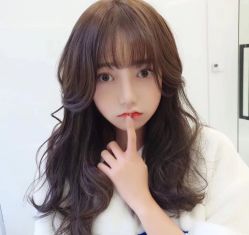 -变画·发型STUDIO