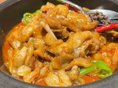 -云海肴·汽锅鸡·云南菜(天山百盛优客店)