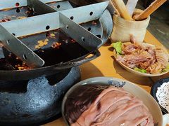 -白乐天毛肚火锅馆(南滨路店)