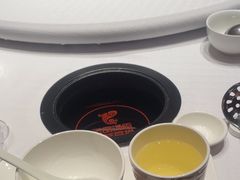 -泓炙颐凤鲜海鲜火锅料理(桐乡店)