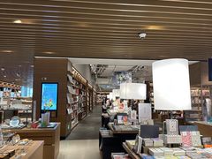 -茑屋书店(天目里店)