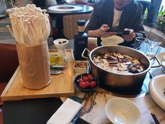 -斯普汇生蚝牛排馆(中骏世界城店)