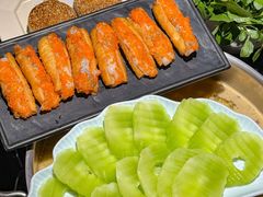-鲜入唯煮·港式海鲜牛肉火锅(金宝街店)