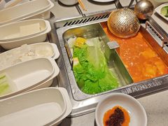 -海底捞火锅(新松江路生日主题店)