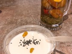 自制老酸奶-贯贯吉·清真餐厅(浙江中路店)