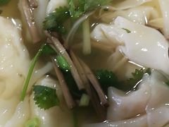 -忆秦园小笼包(惠山古镇总店)