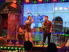 -Famous肥猫墨西哥音乐餐吧(五棵松华熙LIVE店)