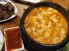 -万兴佳烤肉·长白山老味道(宏泰广场店)