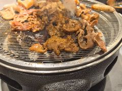 -啊美丽炭火烤肉(滑翔一店)