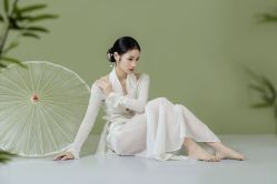 -克拉女神写真馆·匠心定制