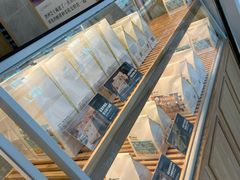 面包甜点陈列柜-爸爸糖吐司面包(宁波世纪东方店)
