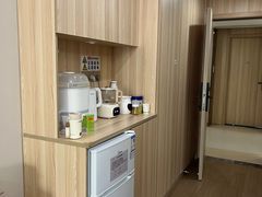 -雪梅月子中心(华侨城店)
