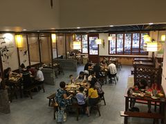 大堂-黄桷树曹家私房菜(江与城店)