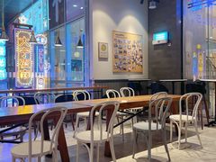 -巴黎贝甜(大宁国际商业广场店)