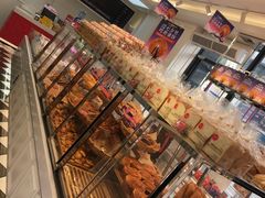 面包甜点陈列柜-味多美蛋糕(梨园店)