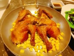 -港丽餐厅(高德置地店)
