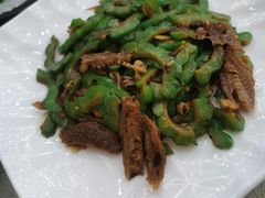 -轩记海鲜餐厅·四十五年老字号·经典粤菜(西区彩虹店)