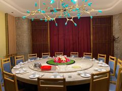 -力力渔港涉外店
