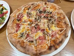 -城市大道红炉披萨烘焙坊