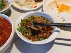 -东道煮牛肉火锅(重庆路店)